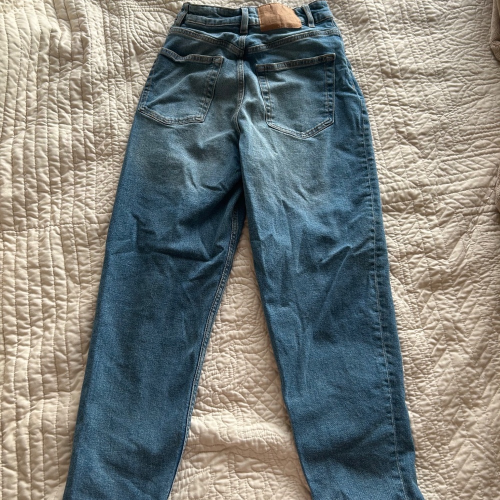 High Rise Jeans - Picture 2 of 2